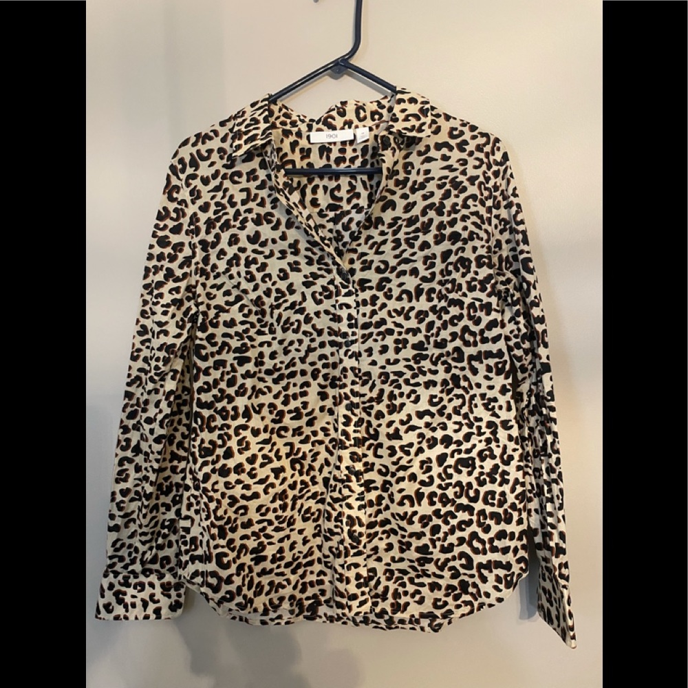 1901 button up cheetah blouse